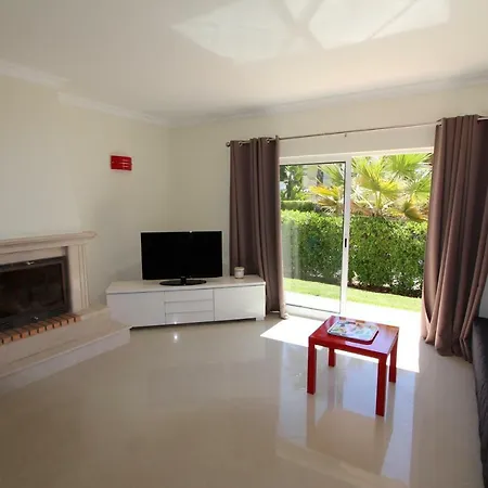 Maelou 77 - Clever Details